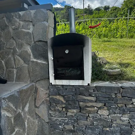 Casa Mido Badacsony 바다초니토마이