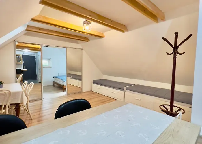 Casa Mido Badacsony * 바다초니토마이